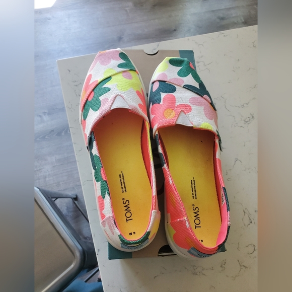 TOMS Alpargata Retro Floral Print - Picture 3 of 5